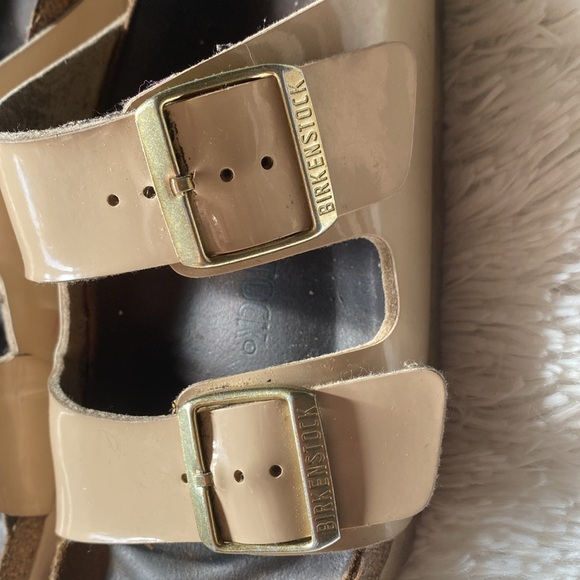 Womens 2 straps buckle Birks Sandals, size 9 - Picture 5 of 9